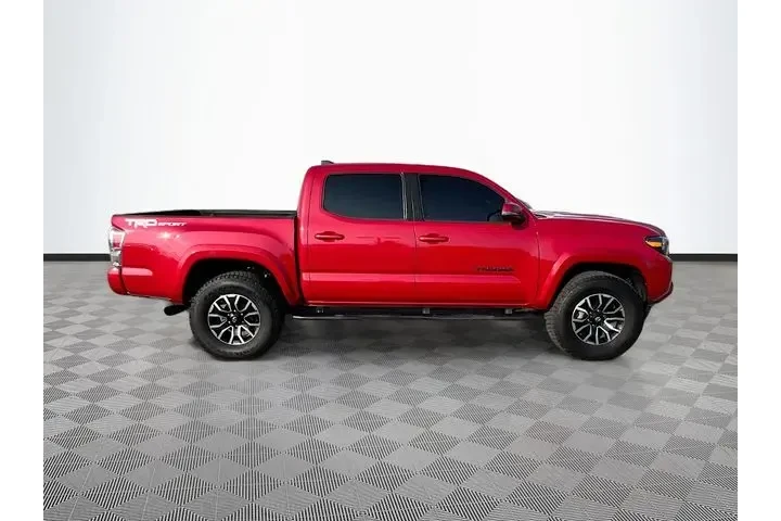 $35900 : Toyota Tacoma 2021 4x2 TRD S image 2