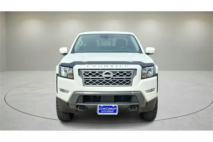 $29372 : Nissan Frontier 2024 4x4 SV image 8