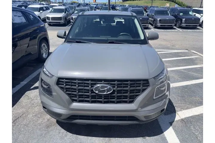 $11791 : Hyundai VENUE 2020 SE 4dr Cr image 4