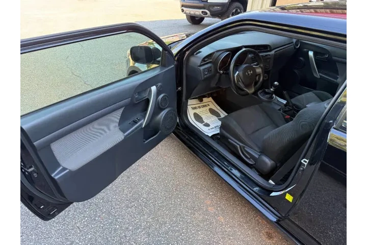 $7999 : 2013 tC image 10