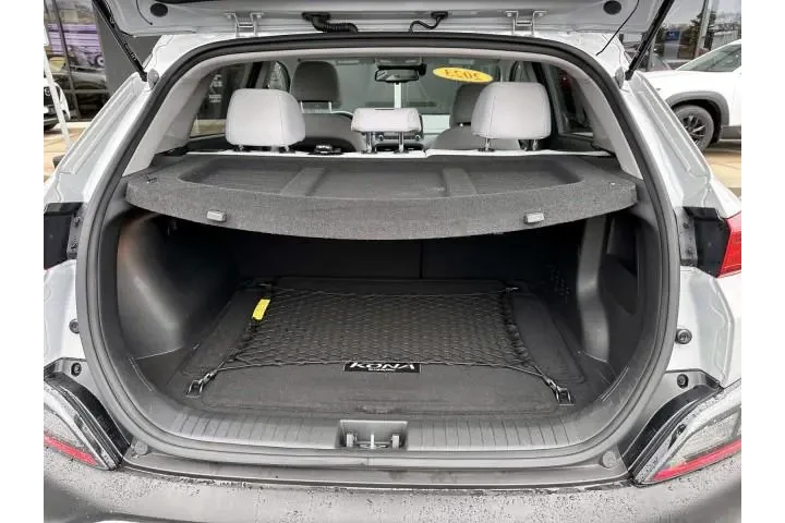 $18888 : Hyundai KONA 2023 AWD SEL 4d image 7