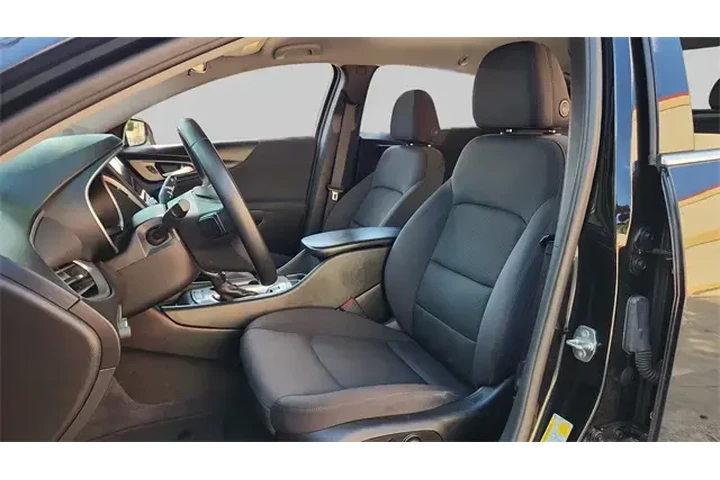 $19565 : Chevrolet Malibu 2023 RS 4dr image 10