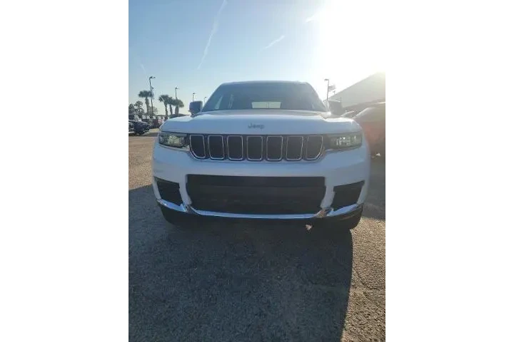 $27858 : Jeep Grand Cherokee L 2023 4 image 2