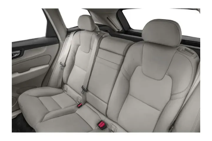$13990 : Volvo XC60 2018 AWD T5 Momen image 3