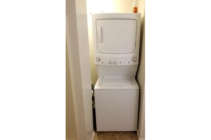 $1100 : Whittier todas las comodidades image 10