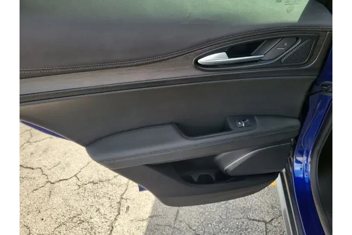 $24990 : Alfa Romeo Stelvio 2023 AWD image 9