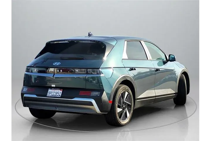 $31992 : Hyundai IONIQ 5 2025 SE 4dr image 8