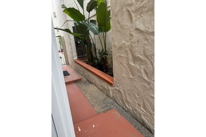 $1100 : Cozy 1-Bedroom and 1-Bathroom image 4