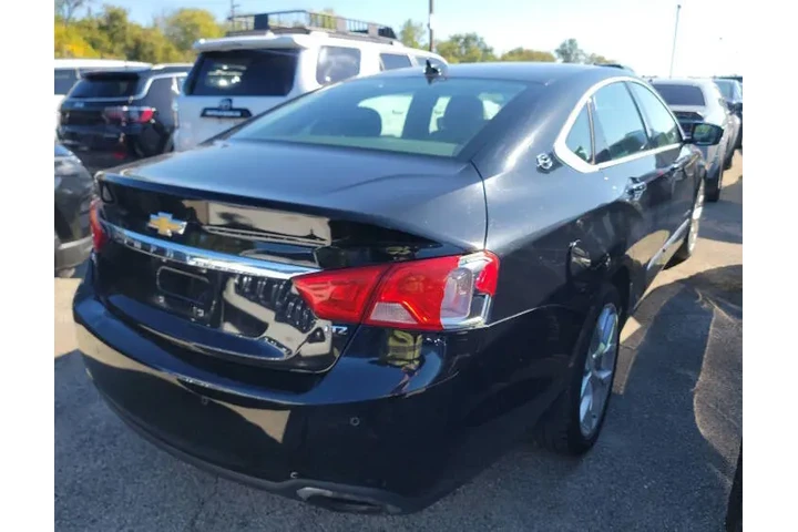 2016 Impala LTZ image 5