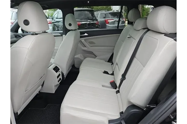 $21490 : Volkswagen Tiguan 2023 SE R- image 8