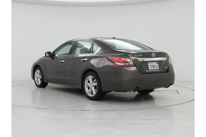 $15998 : Nissan Altima 2014 2.5 SV 4d image 2