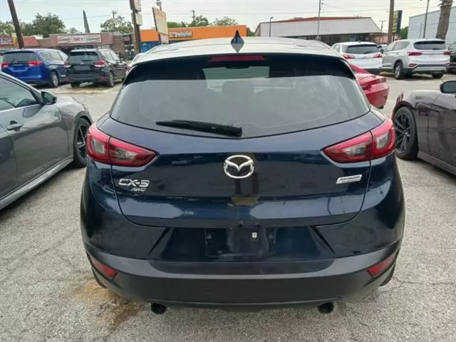 $16400 : 2017 CX-3 Touring image 4