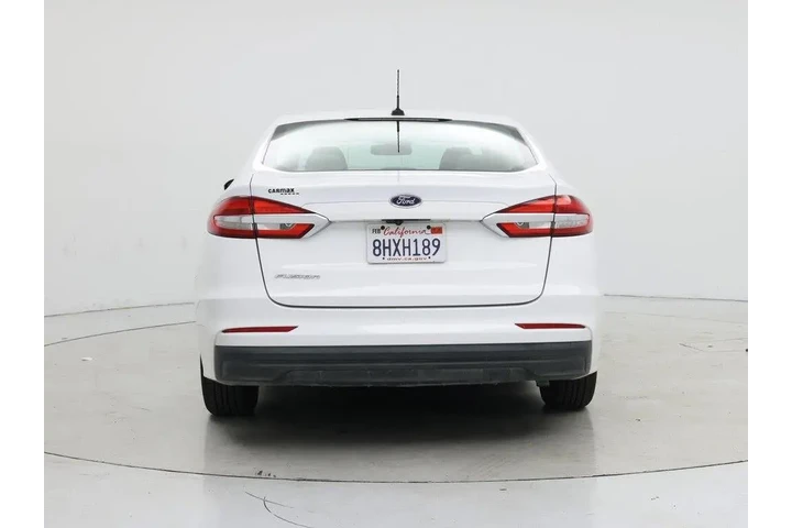 $13998 : Ford Fusion 2019 S 4dr Sedan image 6