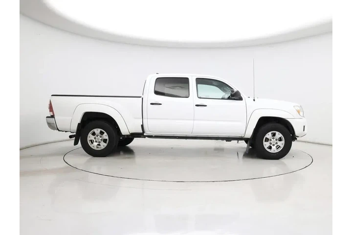 $26998 : Toyota Tacoma 2015 4x2 PreRu image 7
