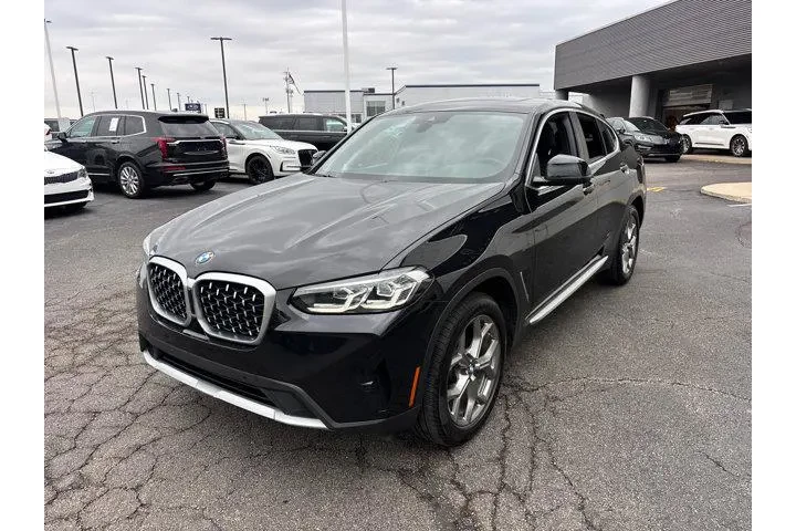 $38985 : BMW X4 2023 AWD xDrive30i 4d image 3