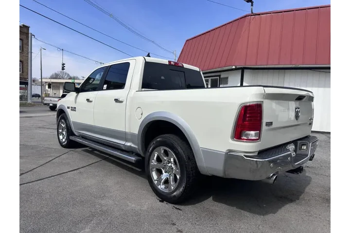 $16995 : 2017 RAM 1500 Laramie image 5