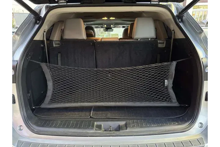 $35880 : Toyota Highlander Hybrid 202 image 9