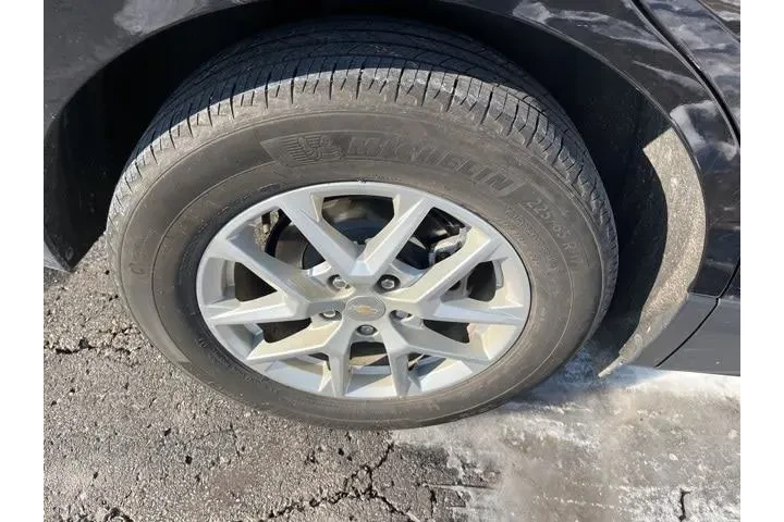 $20759 : Chevrolet Equinox 2023 LT 4d image 9