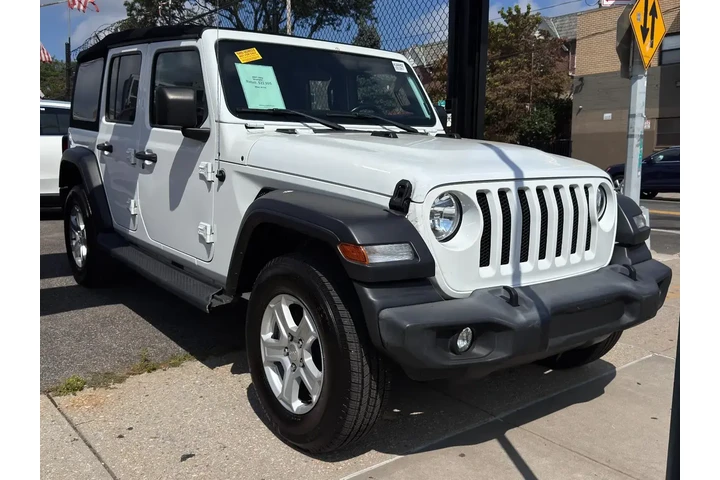 $23795 : Jeep Wrangler Unlimited 2021 image 3