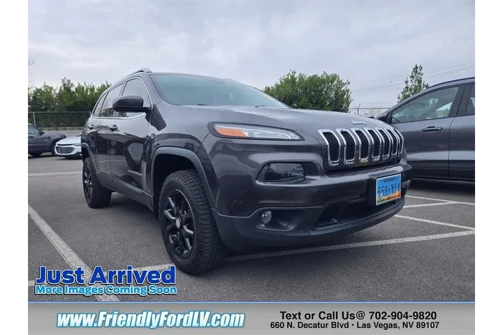 $14100 : Jeep Cherokee 2018 4x4 Latit image 1