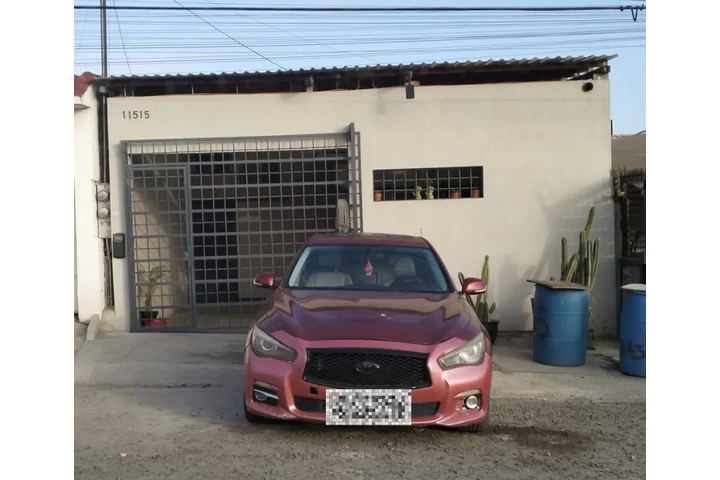 $16000 : Casa amplia de una sola planta image 1