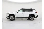 $34998 : Toyota RAV4 2024 AWD XLE Pre thumbnail