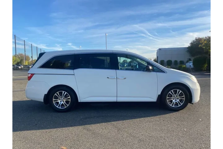 $11795 : 2012 Odyssey EX-L w/DVD image 9