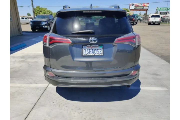 $16999 : 2016 RAV4 SE image 5