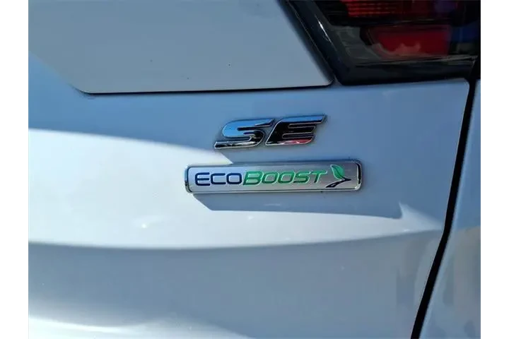 $12900 : Ford Escape 2017 SE 4dr SUV image 8