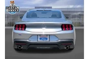 $30975 : Ford Mustang 2025 EcoBoost 2 thumbnail