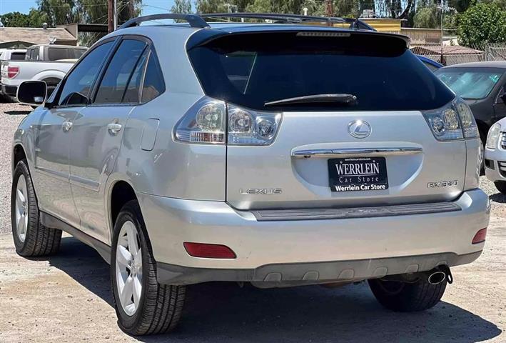 2005 LEXUS RX image 6