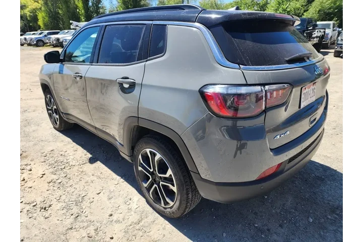 $18995 : Jeep Compass 2023 4x4 Limite image 3