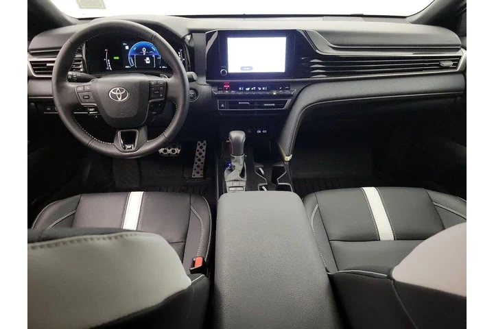 $34998 : Toyota Camry 2025 SE 4dr Sed image 9