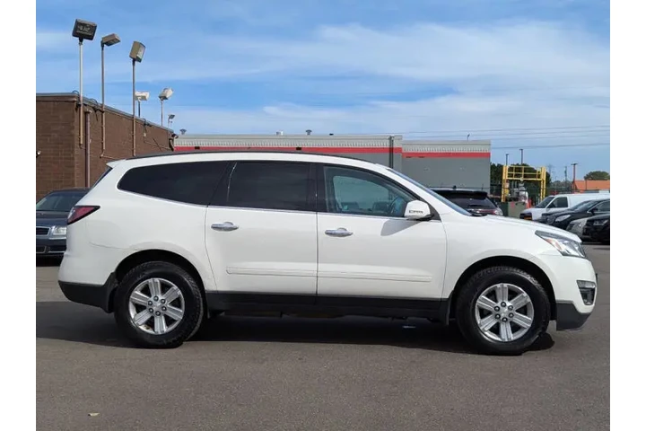 $5972 : 2013 Traverse LT image 5