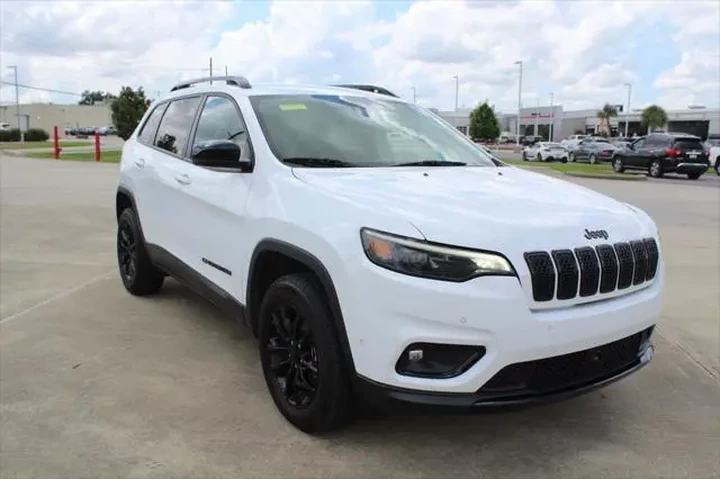 $23999 : Jeep Cherokee 2023 4x4 Altit image 4