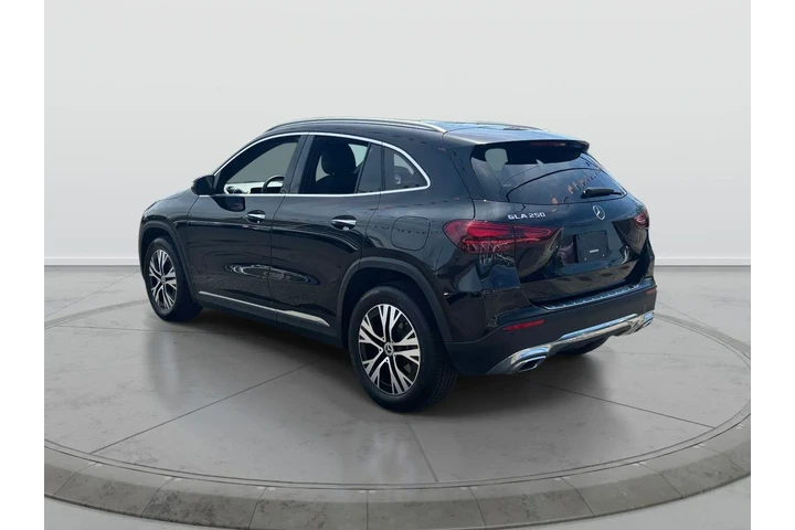 $32798 : Mercedes-Benz GLA 2025 GLA 2 image 6