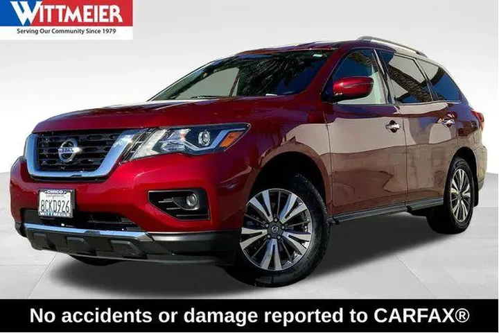 $15985 : Nissan Pathfinder 2018 4x4 S image 1