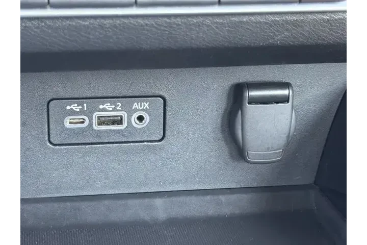 $19698 : Nissan Altima 2024 2.5 SR 4d image 8