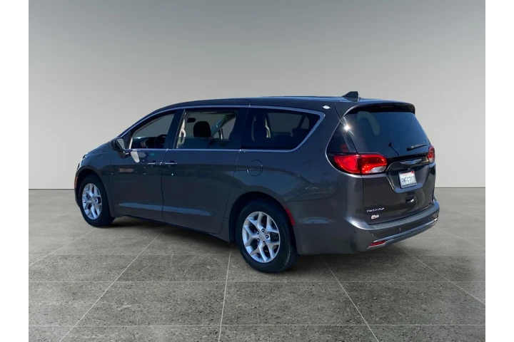 $23141 : Chrysler Pacifica 2019 Touri image 3
