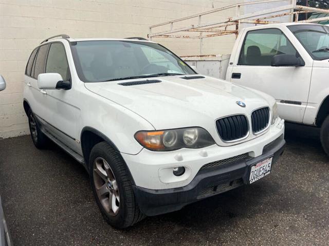 $6100 : 2006 BMW X5 3.0i image 3