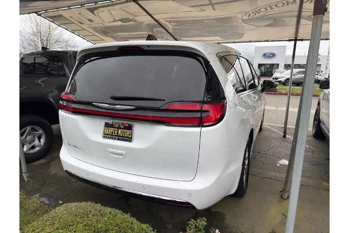 $26995 : Chrysler Pacifica 2023 Touri image 5