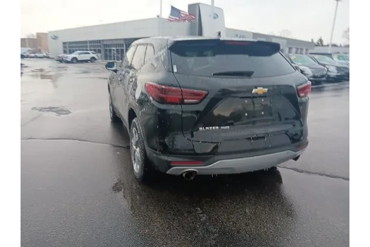 $34000 : Chevrolet Blazer 2025 AWD LT image 10