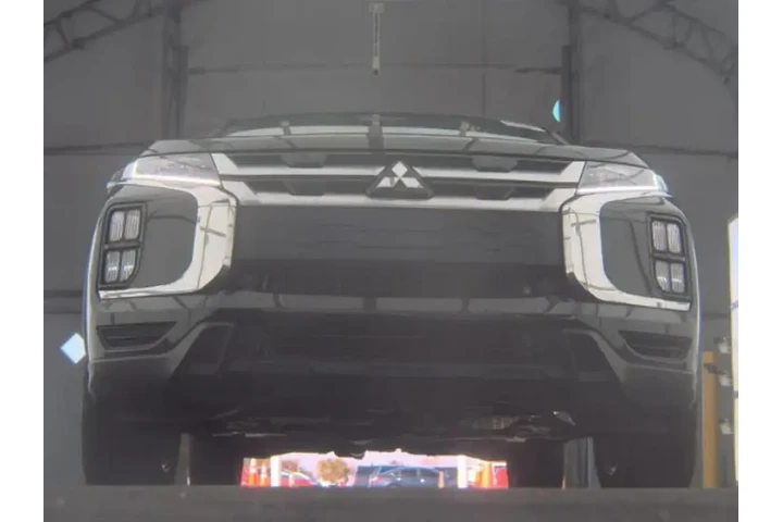 $16690 : Mitsubishi Outlander Sport 2 image 3