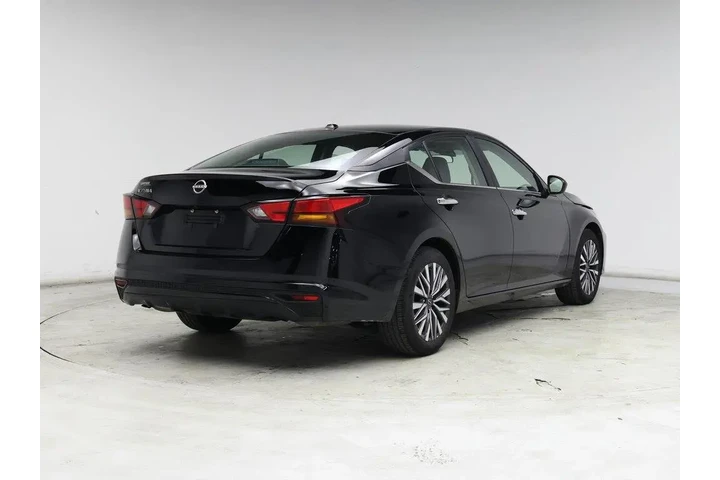 $21998 : Nissan Altima 2025 2.5 SV 4d image 8