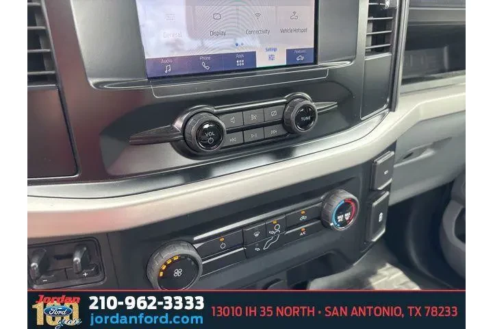 $26763 : Ford F-150 2022 4x2 XL 2dr R image 10