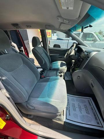 $9500 : 2009 TOYOTA SIENNA2009 TOYOTA image 8