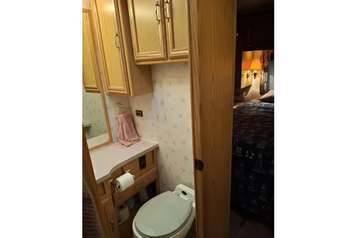 $10000 : Titulo limpio R.V image 3