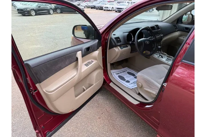 $8999 : 2008 Highlander image 10