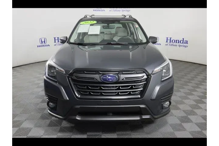 $29975 : Subaru Forester 2022 AWD Lim image 2