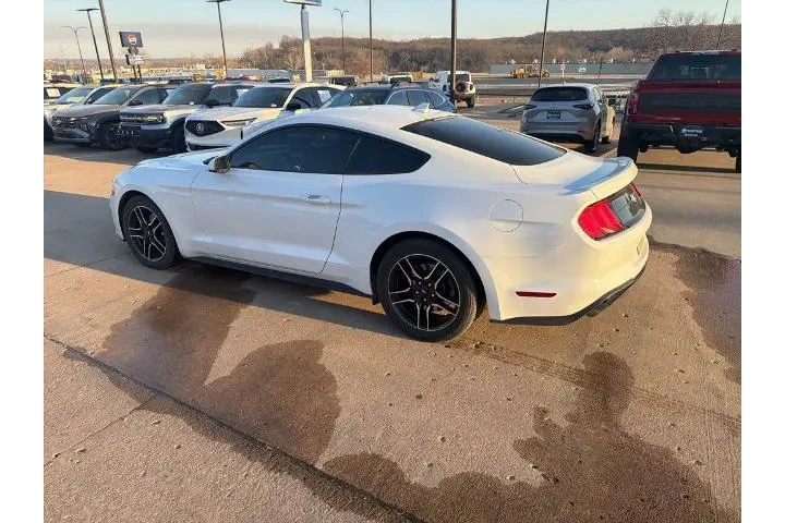 $26956 : Ford Mustang 2023 EcoBoost 2 image 6